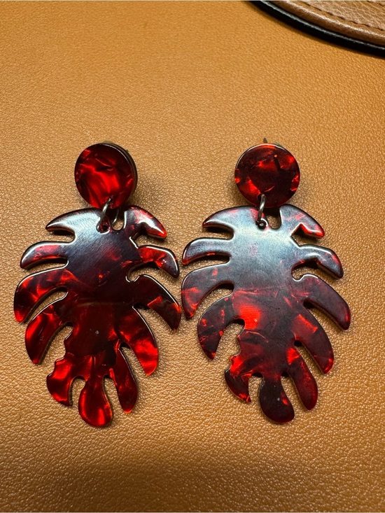 Jewelry - Statement Leaf Drop Earrings Red Black Acrylic Bold Lightweight Dangle